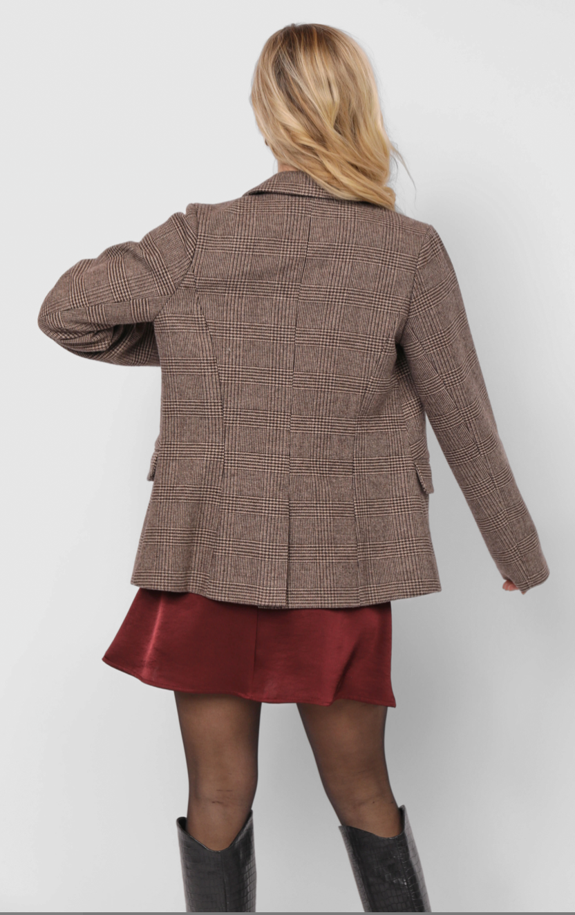 Ambition Houndstooth Blazer