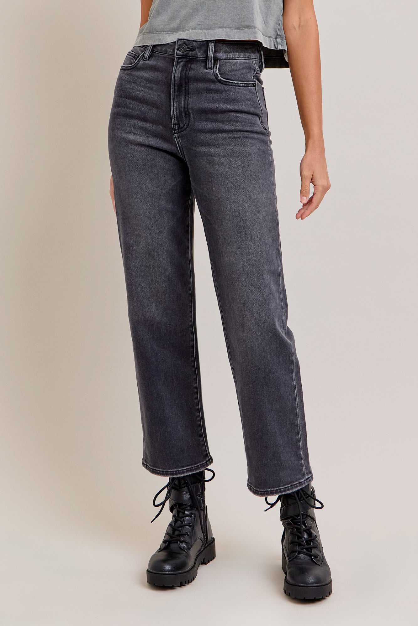 Ella Classic Charcoal